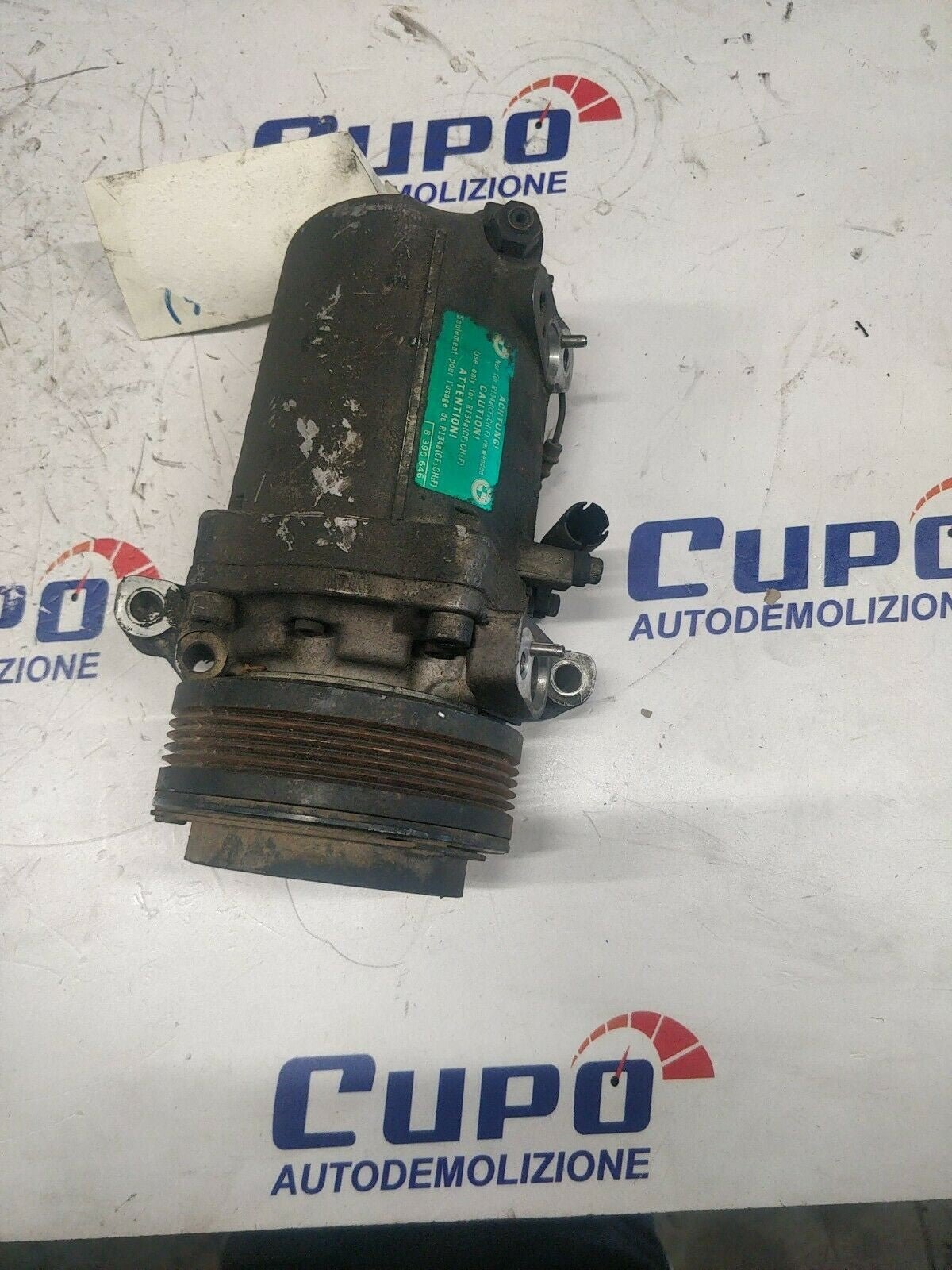 BMW E39 5er Compressore Aria Condizionata 8390646 - F&amp;P CRASH SRLS - Ricambi Usati