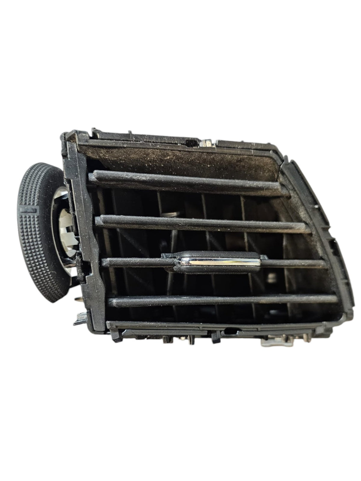 Bocchetta Aria Destra Nissan Qashqai J11 (2014 - 2021) Cod:687604EH0A - F&amp;P CRASH SRLS - Ricambi Usati