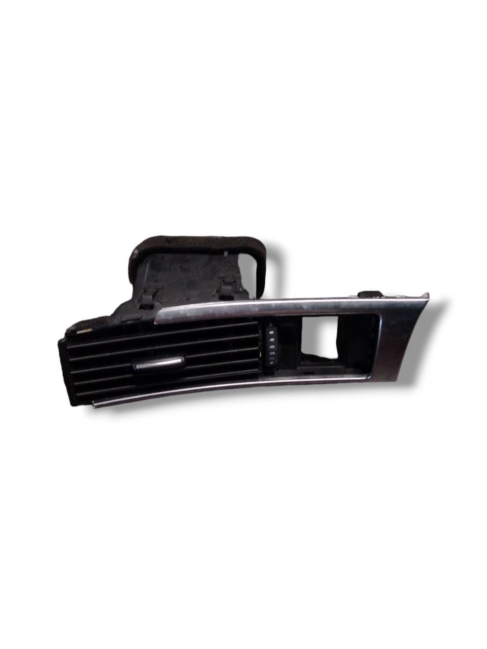 Bocchetta Aria Sinistra Audi A6 ( 2004 - 2012 ) cod.4F1820901D - F&amp;P CRASH SRLS - Ricambi Usati