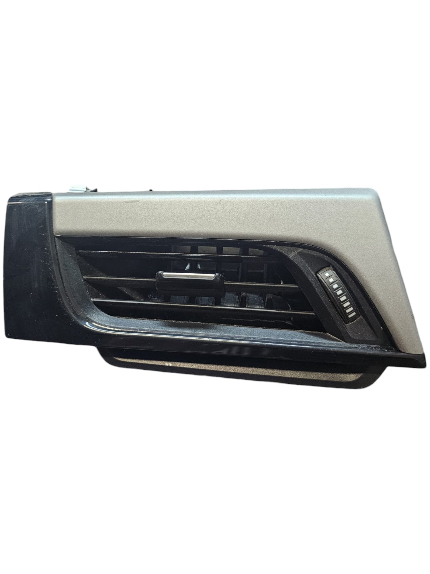 Bocchetta Aria Sinistra BMW X1 F48 (2015 - 2022) Cod:9292739 - F&P CRASH SRLS - Ricambi Usati