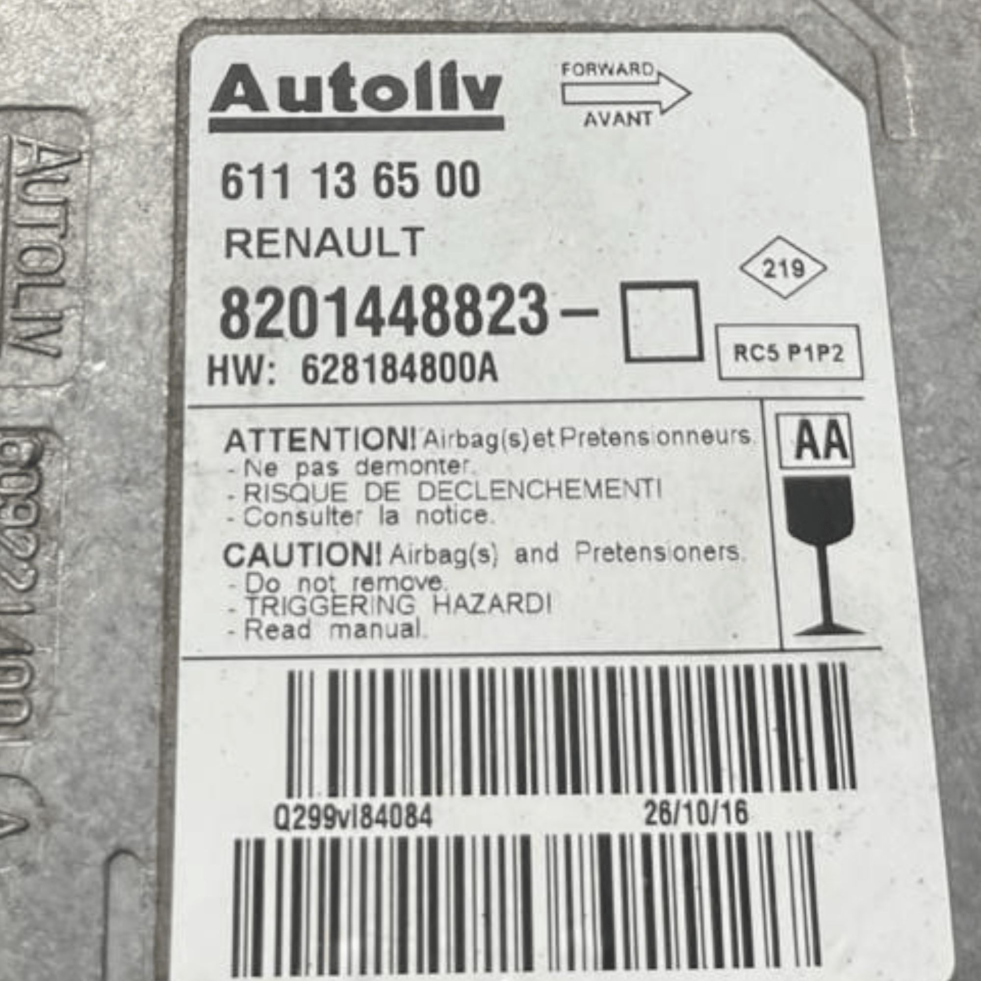 Centralina Airbag Renault Master III (2010 al 2017) cod: 8201448823 - F&P CRASH SRLS - Ricambi Usati