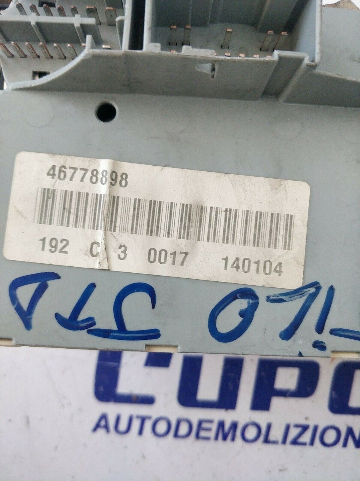 centralina portafusibili / box relè Fiat Stilo 1.9 jtd 46778898 51715858 npl - F&P CRASH SRLS - Ricambi Usati