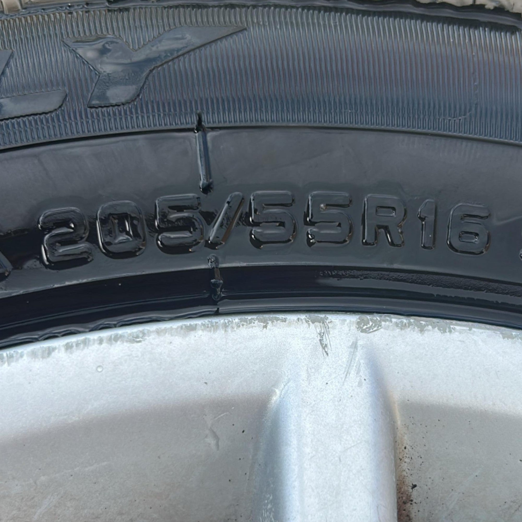 Cerchio In Lega Fiat Croma cod.735446173 (5 Fori / 205 / 55 R16) (2005 > 2010) - F&P CRASH SRLS - Ricambi Usati