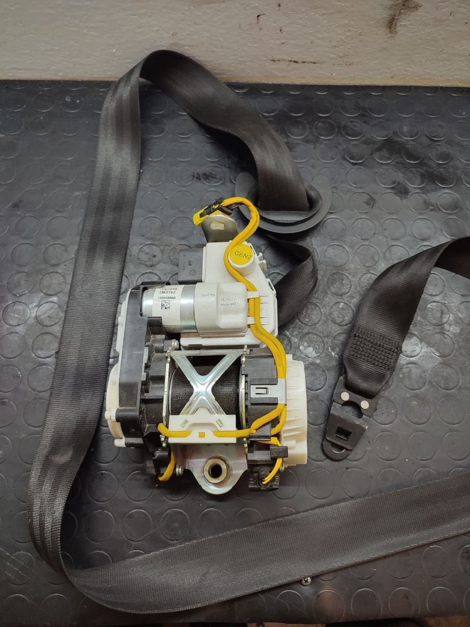 Cintura di sicurezza anteriore destra AUDI A7 (4g) cod: 34090806b - F&amp;P CRASH SRLS - Ricambi Usati