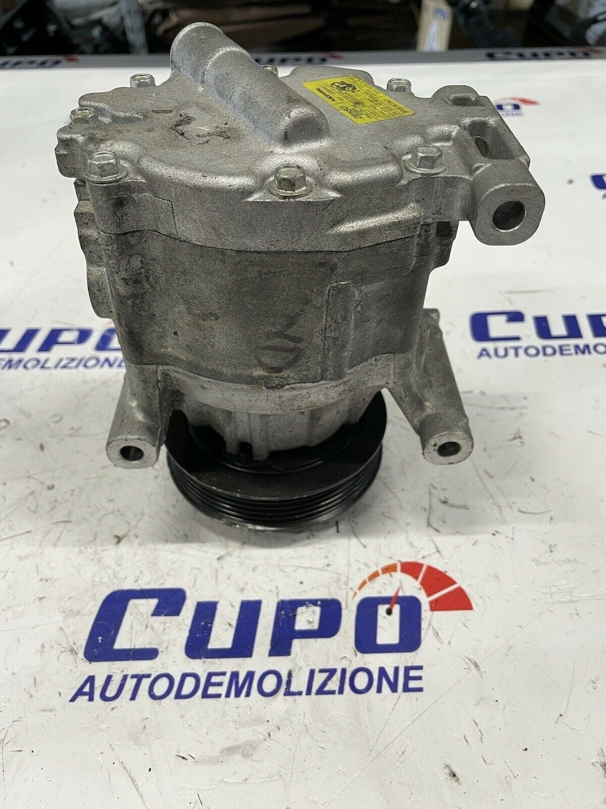 Compressore Aria Condizionata Clima FIAT 1.2Bz PANDA(12 in poi)/500 52060461 - F&P CRASH SRLS - Ricambi Usati