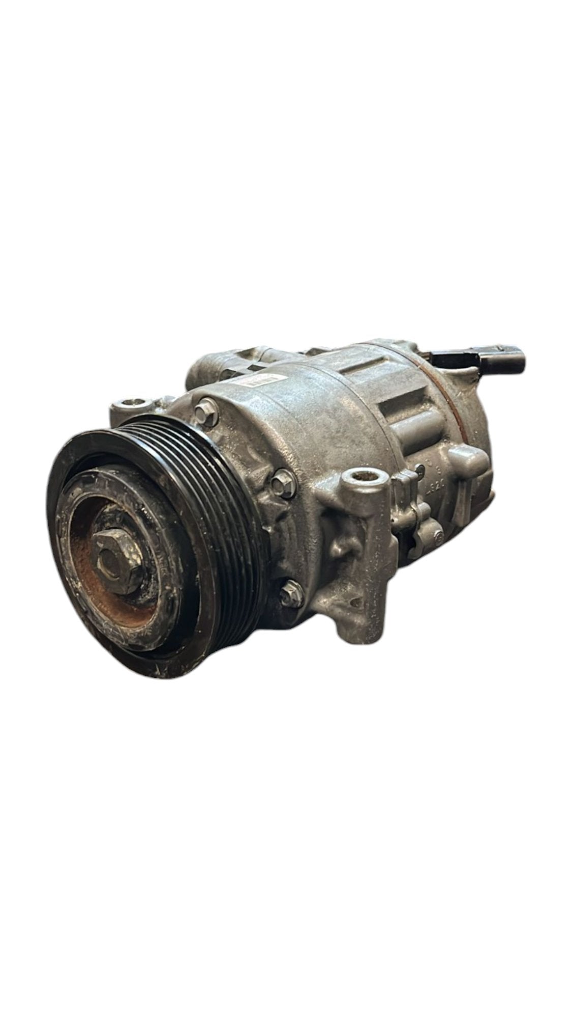Compressore clima Audi A4 B8 / 8K cod.8K0260805L 2.0 diesel (2008 - 2016) - F&amp;P CRASH SRLS - Ricambi Usati