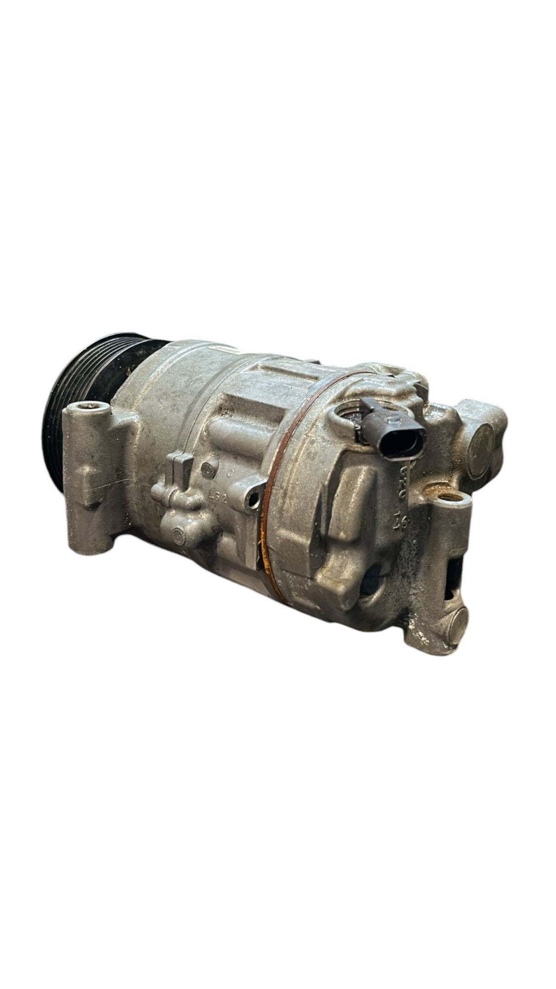 Compressore clima Audi A4 B8 / 8K cod.8K0260805L 2.0 diesel (2008 - 2016) - F&P CRASH SRLS - Ricambi Usati