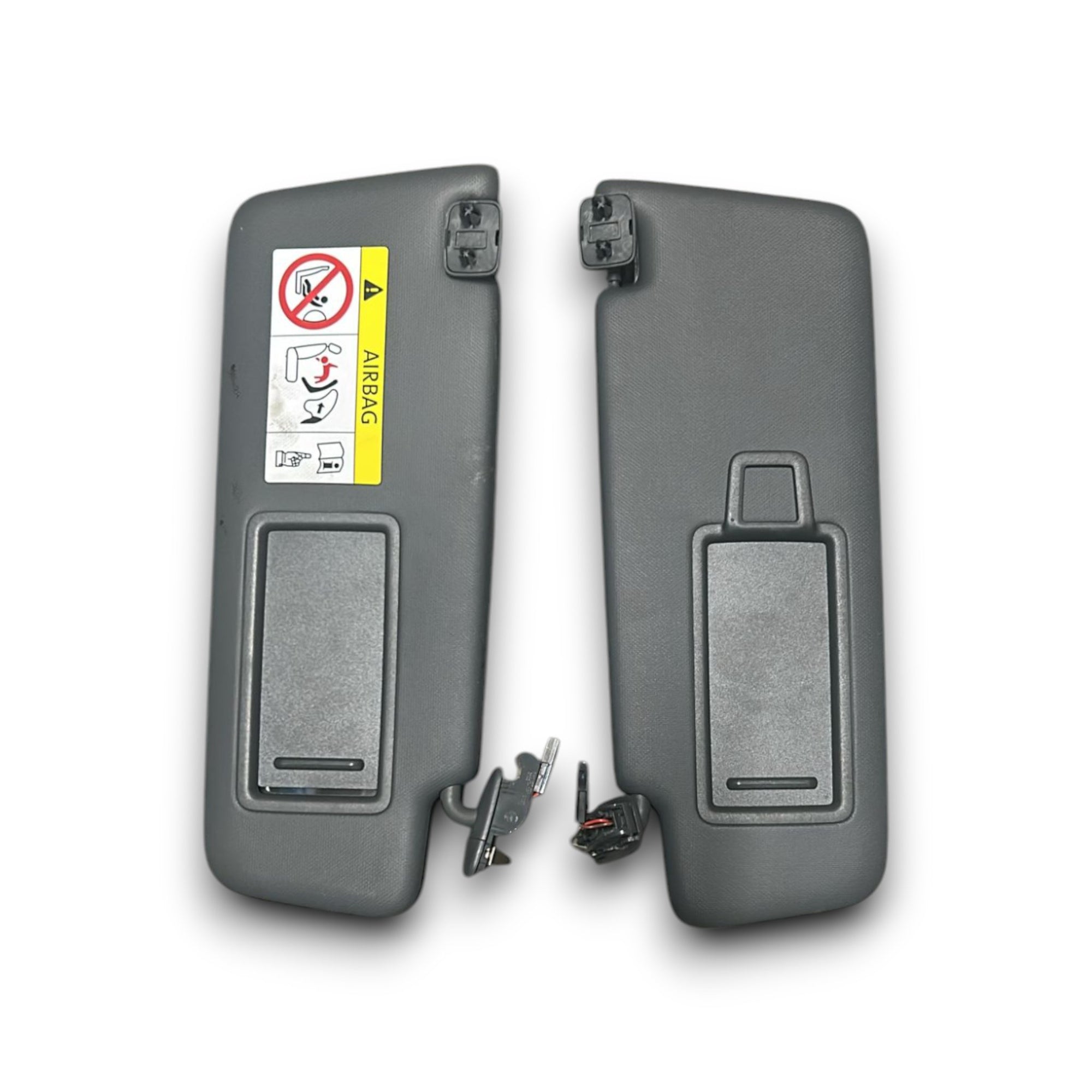 Coppia Alette Parasole Audi A3 (8Y) cod.8W0857552R (2020 > ) - F&P CRASH SRLS - Ricambi Usati