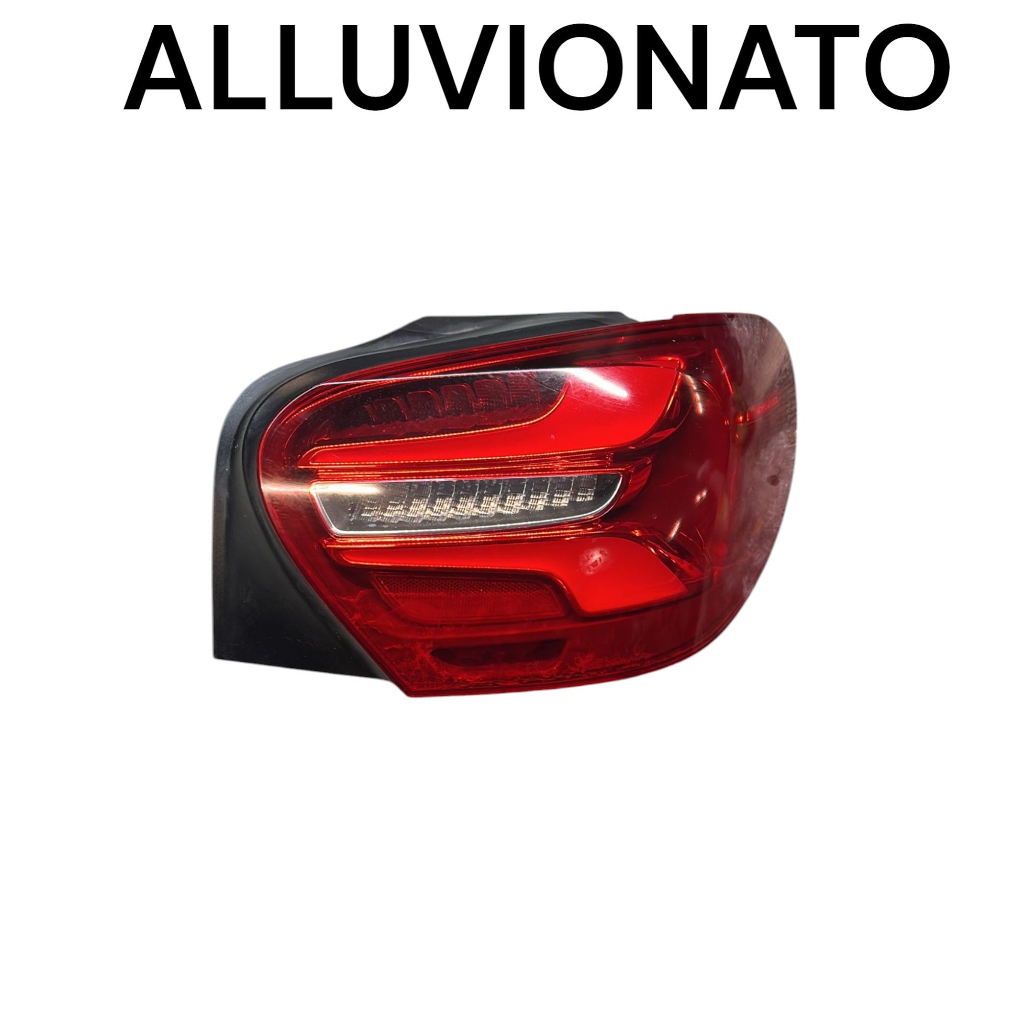 Fanale / Stop Mercedes Benz Classe A (W176) cod:A1769065100 (2012 >2018) - F&P CRASH SRLS - Ricambi Usati