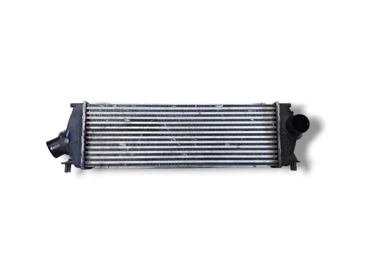 INTERCOOLER / RADIATORE OPEL VIVARO / TRAFIC 2.0 DIESEL (2001 - 2014) Cod : 8200411160 - F&amp;P CRASH SRLS - Ricambi Usati