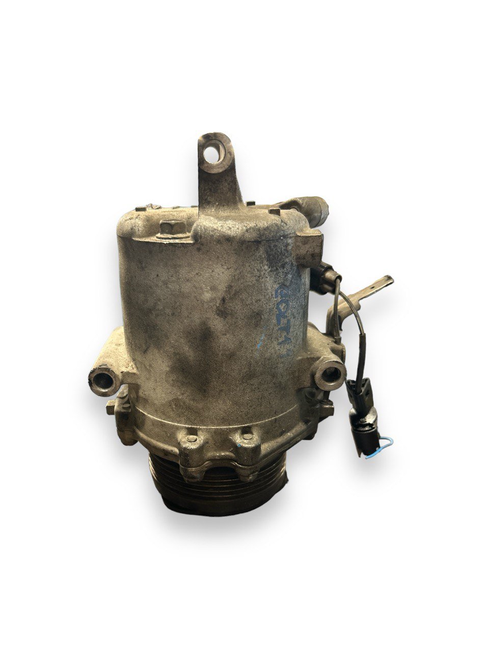 Mitsubishi Colt 1.1 Benzina (2004 > 2012) cod.7813A057 Compressore Aria Condizionata - F&P CRASH SRLS - Ricambi Usati