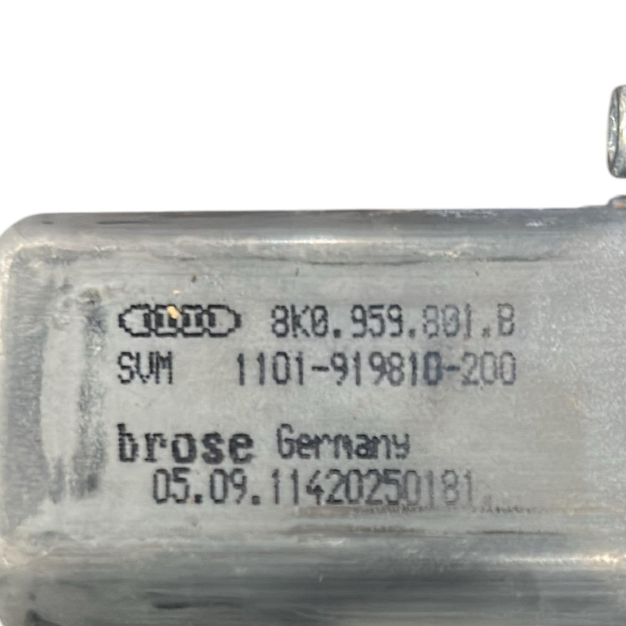 Motorino Alzavetro Anteriore Sinistro Audi Q5 (8R) cod.8K0959801B (2008 > 2017) - F&P CRASH SRLS - Ricambi Usati