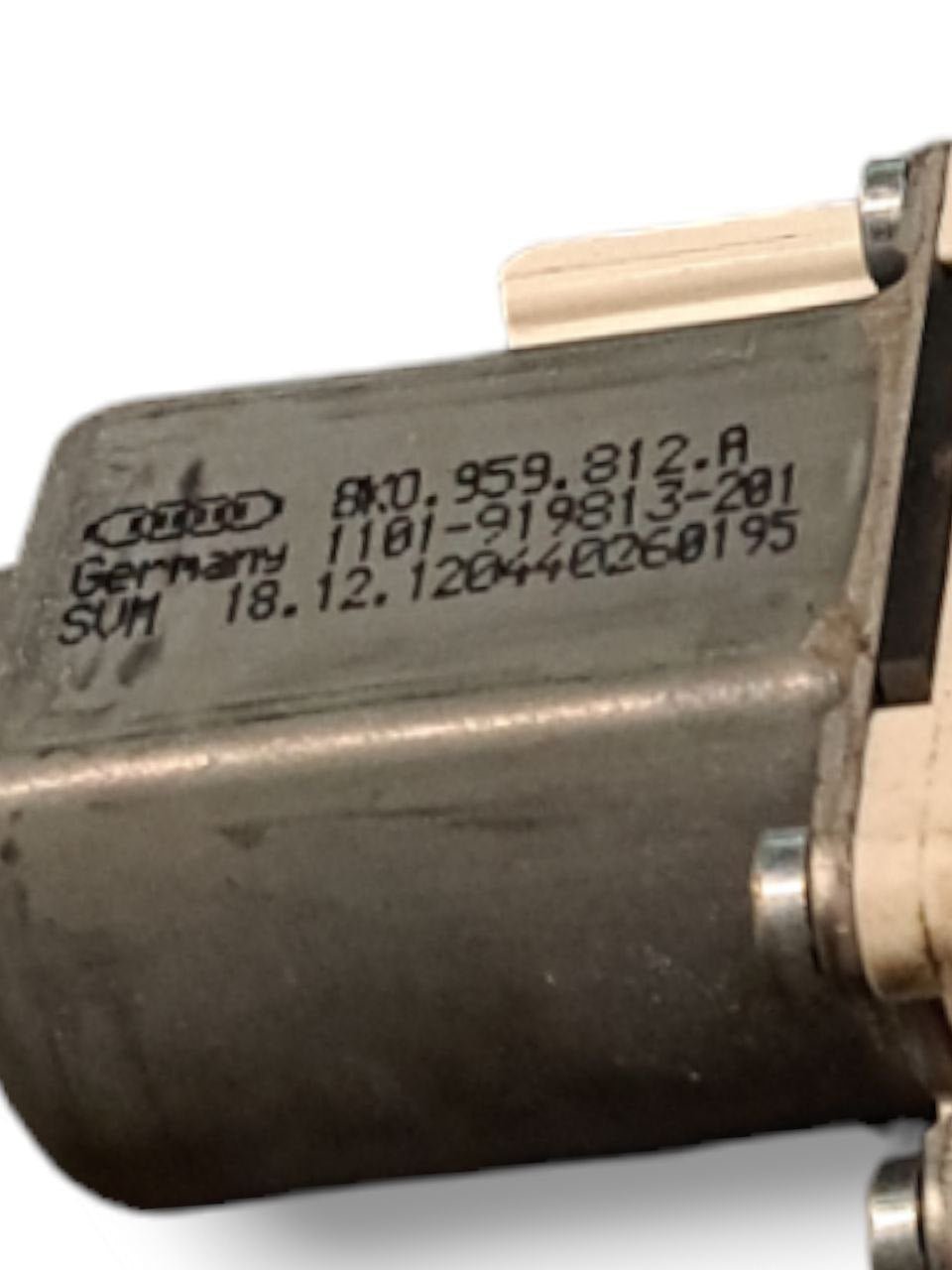 Motorino alzavetro Posteriore Destro Audi A1 8X (2010 - 2018) COD:8K0959812A - F&P CRASH SRLS - Ricambi Usati