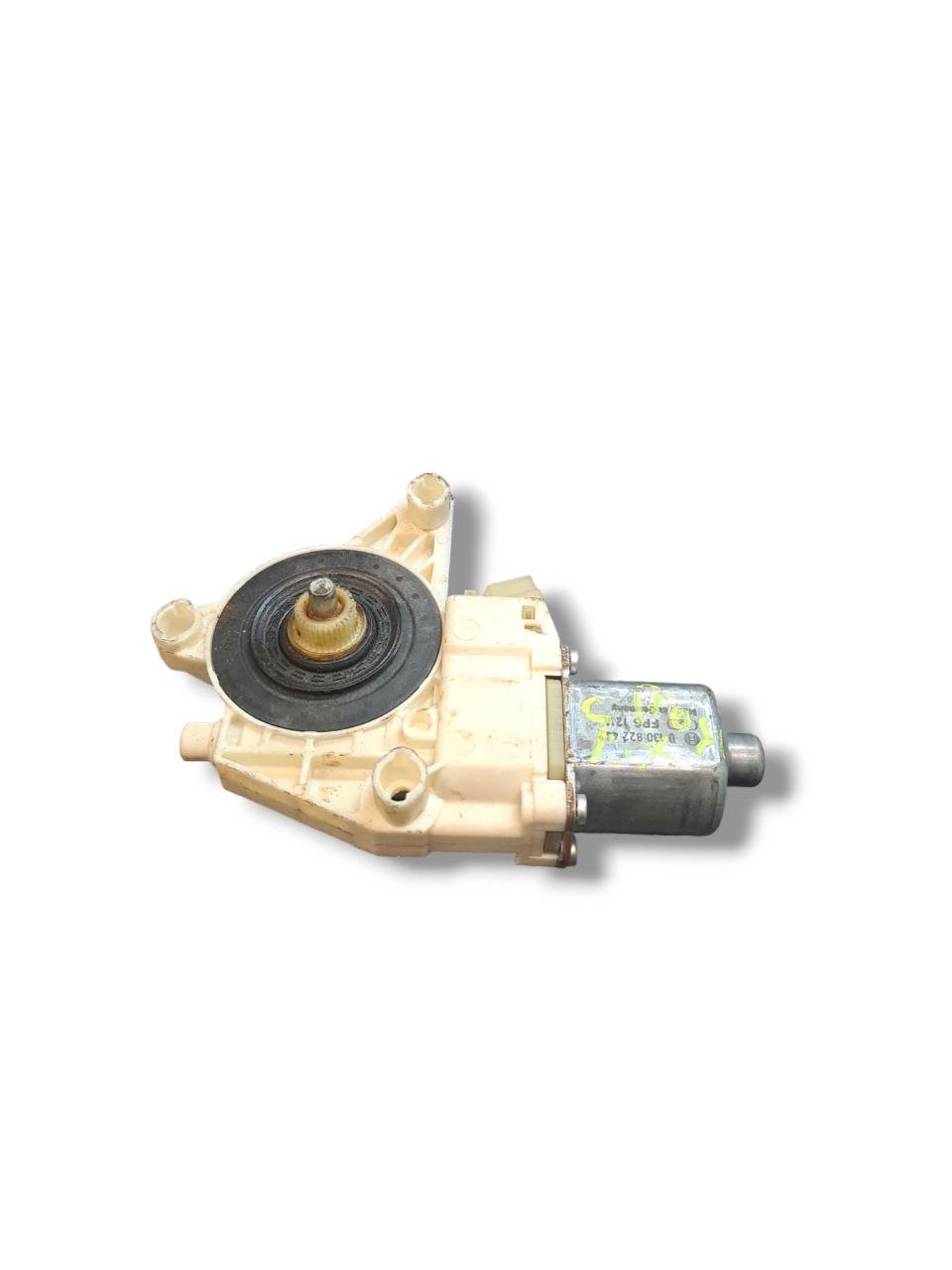 Motorino alzavetro Posteriore Destro Mercedes-Benz Classe C W204 (2011) COD:A2048200542 - F&P CRASH SRLS - Ricambi Usati