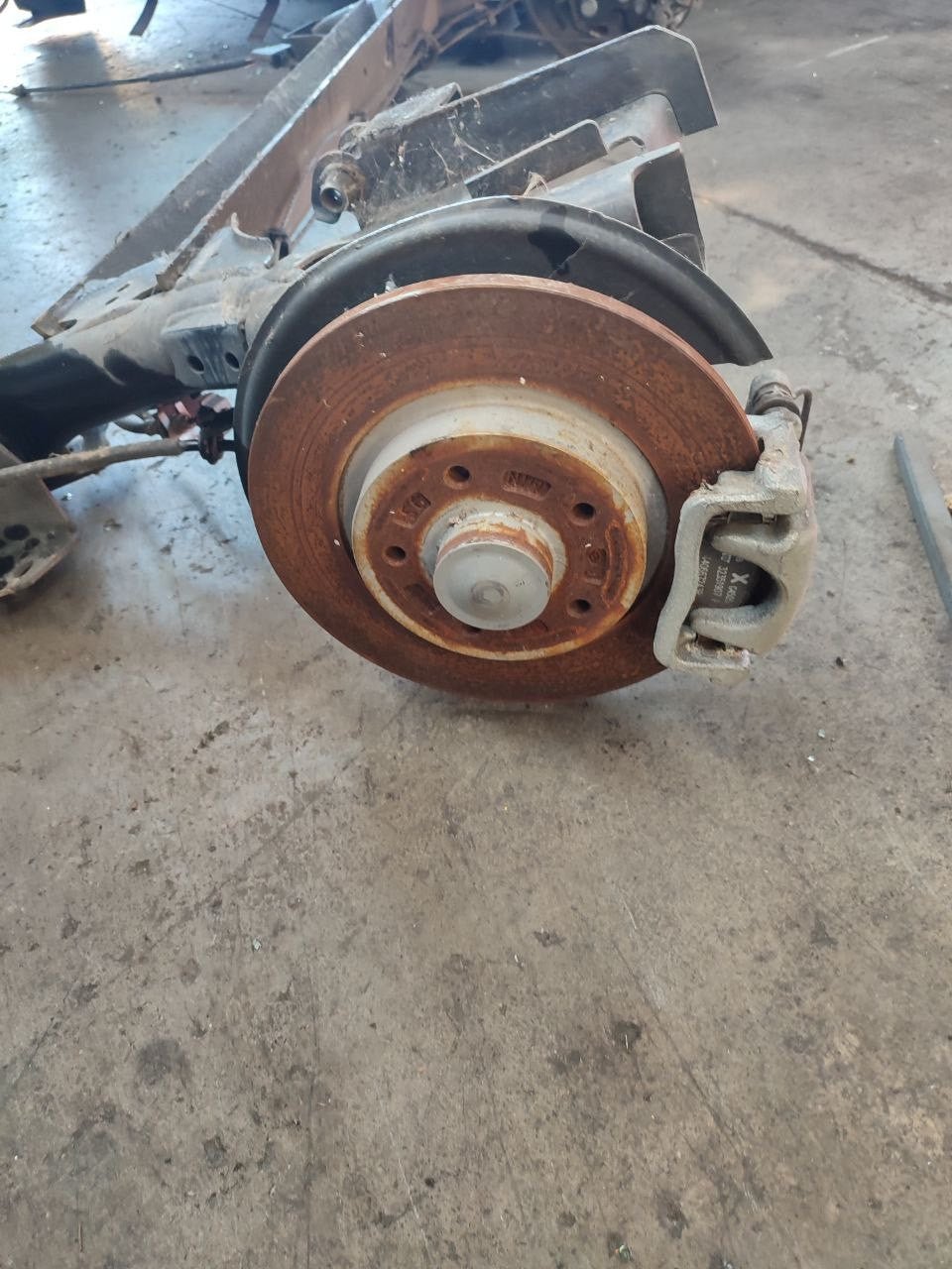 Ponte Assale posteriore RENAULT KANGOO II serie (2013) - F&P CRASH SRLS - Ricambi Usati