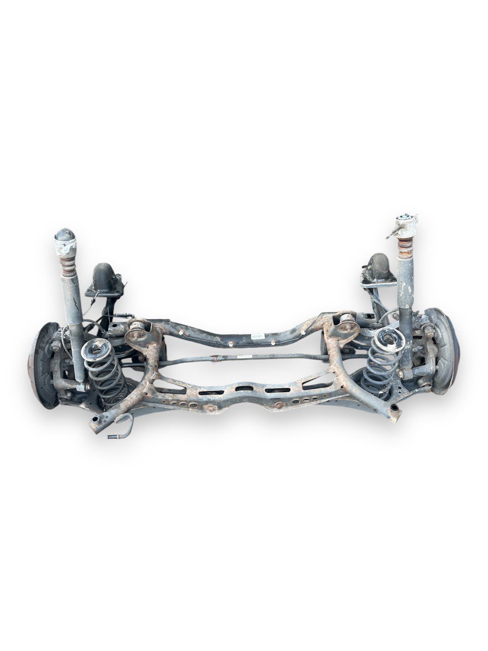 Ponte / Assale Posteriore Volkswagen Golf VI 1.4 Benzina (2008 al 2012) - F&P CRASH SRLS - Ricambi Usati