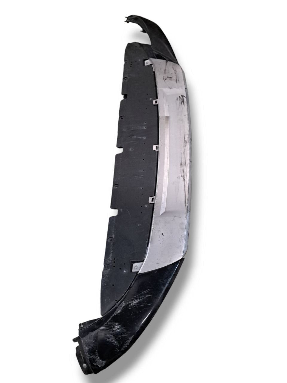 Rivestimento inferiore paraurti anteriore paratia vano Audi Q5 (2019) COD:80A807233A - F&amp;P CRASH SRLS - Ricambi Usati