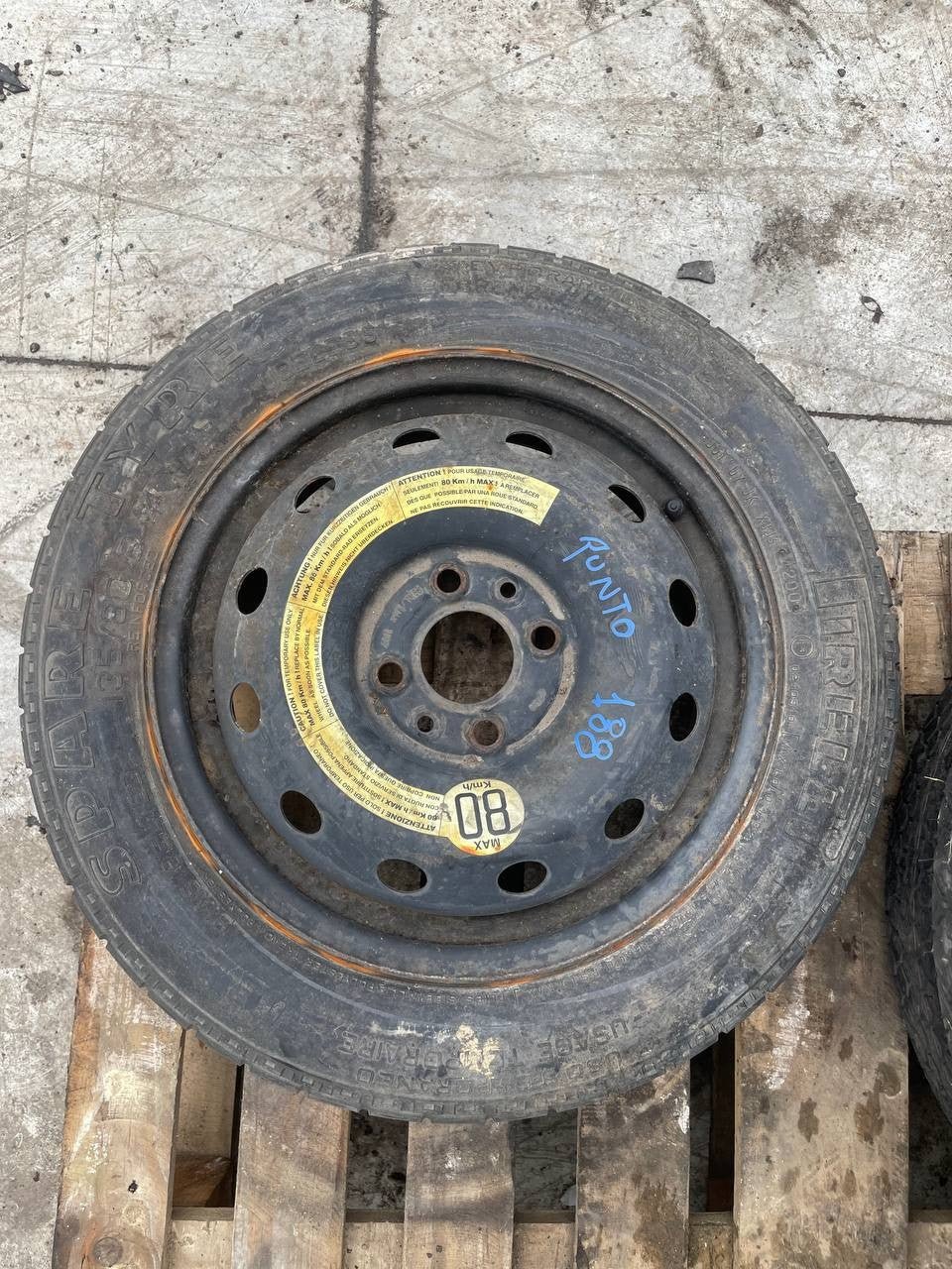 Ruotino di scorta Fiat Punto ( 188 ) 135/80 r14 - F&P CRASH SRLS - Ricambi Usati