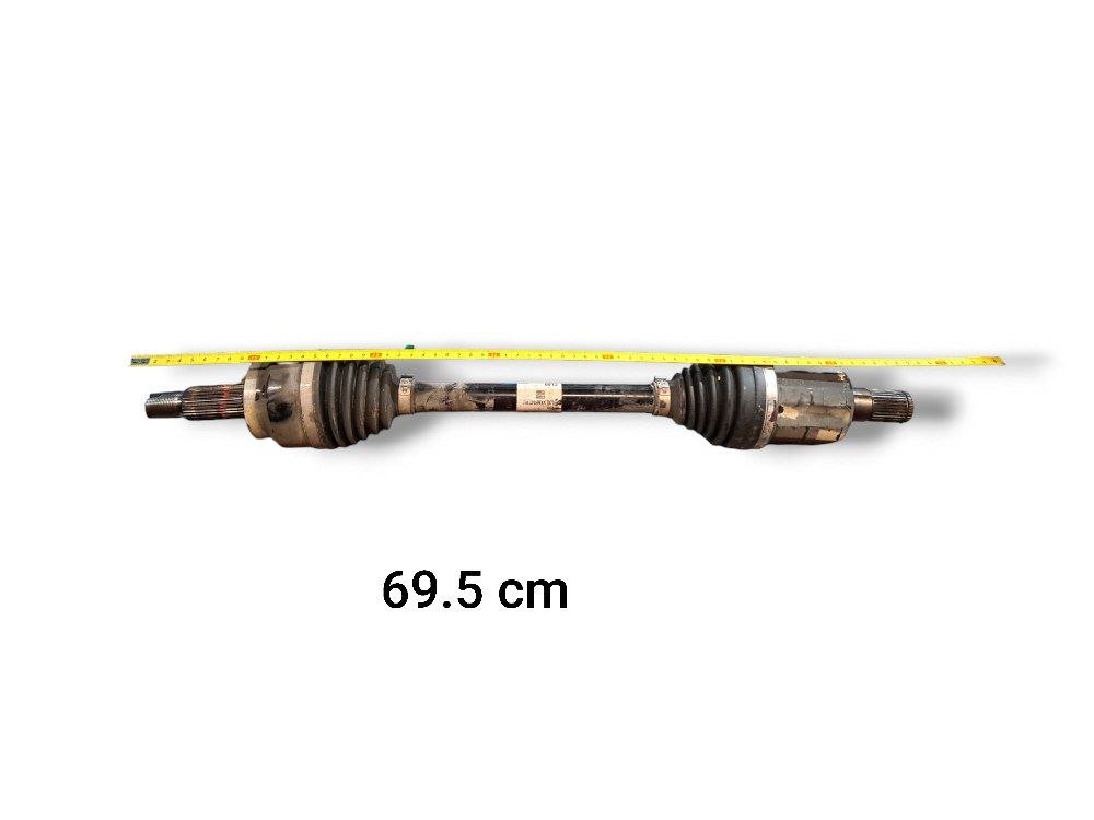 Semiasse / Albero Motore / Trasmissione anteriore sinistro (sx) Hyundai Tucson 1.6 Hybrid ( 2020&gt;) COD:49500CZ000 - F&amp;P CRASH SRLS - Ricambi Usati