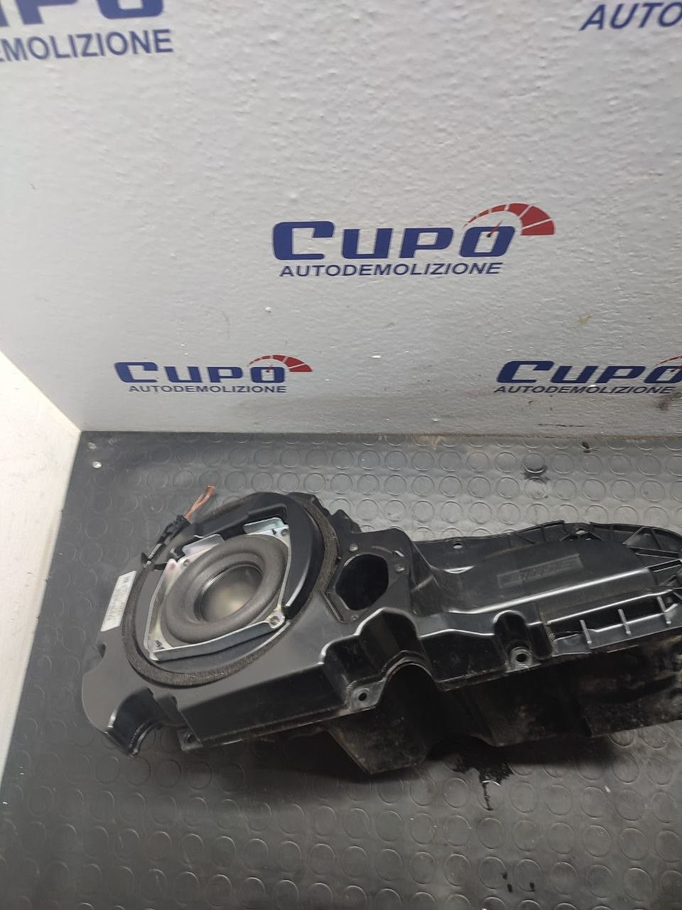 Subwoofer cassa altoparlante anteriore destra Audi A7 ( 4g ) cod 4g8035298a - F&P CRASH SRLS - Ricambi Usati