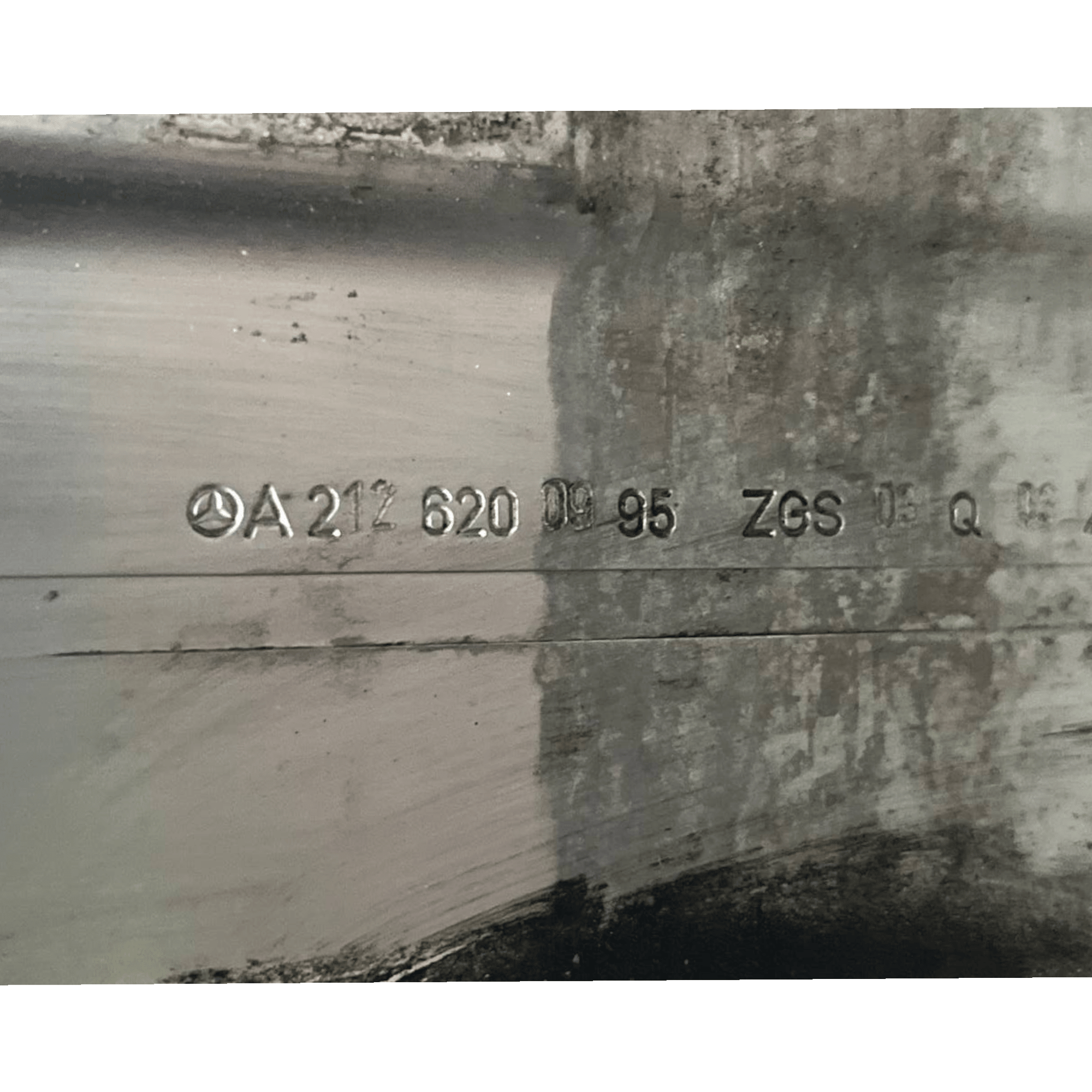 Traversa paraurti anteriore Mercedes Benz Classe E W212 cod.A2126200995 (2009 - 2016) - F&P CRASH SRLS - Ricambi Usati